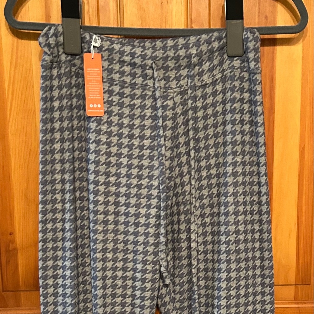 Nwt Sundry Houndstooth Pattern Joggers - image 1
